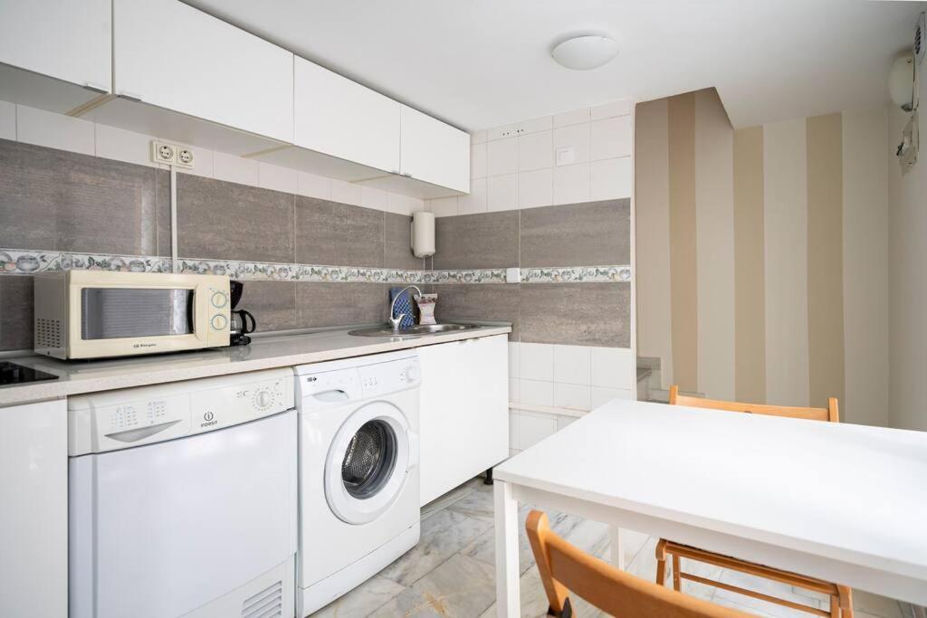Arriaga Alto- Coqueto Duplex. Parking Gratuito Apartman Madrid Kültér fotó