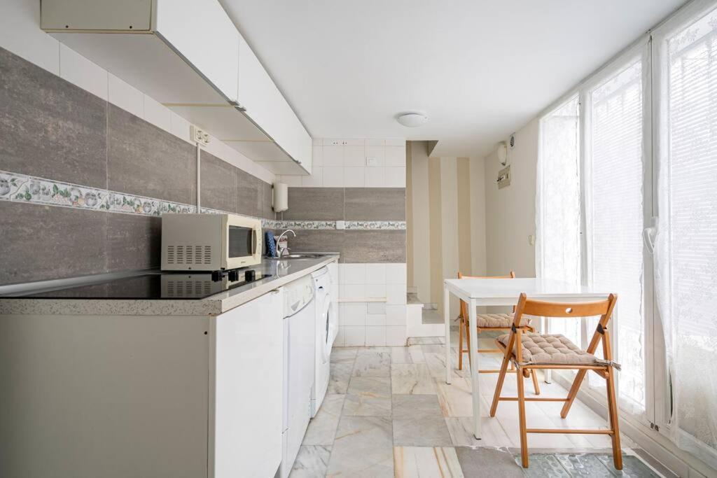 Arriaga Alto- Coqueto Duplex. Parking Gratuito Apartman Madrid Kültér fotó
